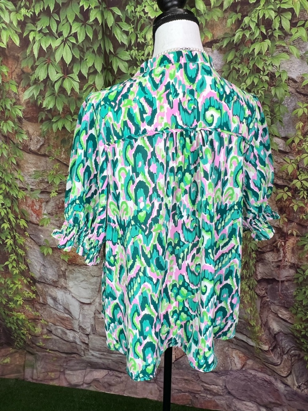 VOY Pink and Green Pleated V-Neck Spring Ruffle Sleeve Blouse, L - Picture 7 of 12